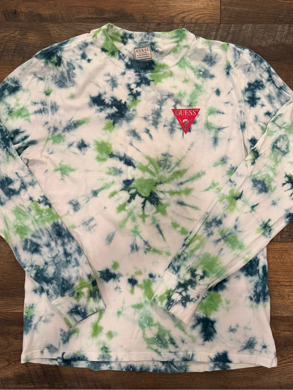 GUESS Men's Tie-Dye Logo Double-Sided Crew Neck Long Sleeve T-Shirt Size S